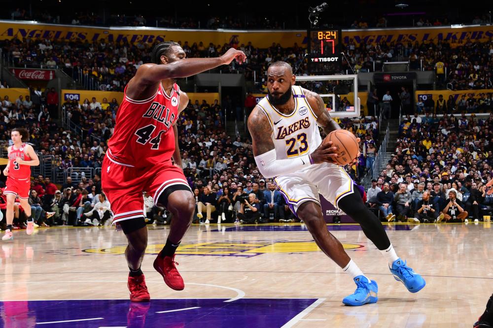 球世界中更 球世界中更