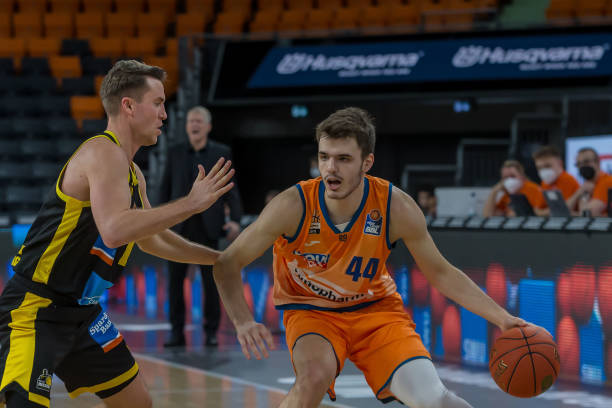 史的转会市 史的转会市